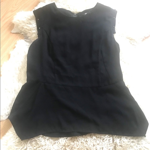 H&M Tops - 🐳H&M top